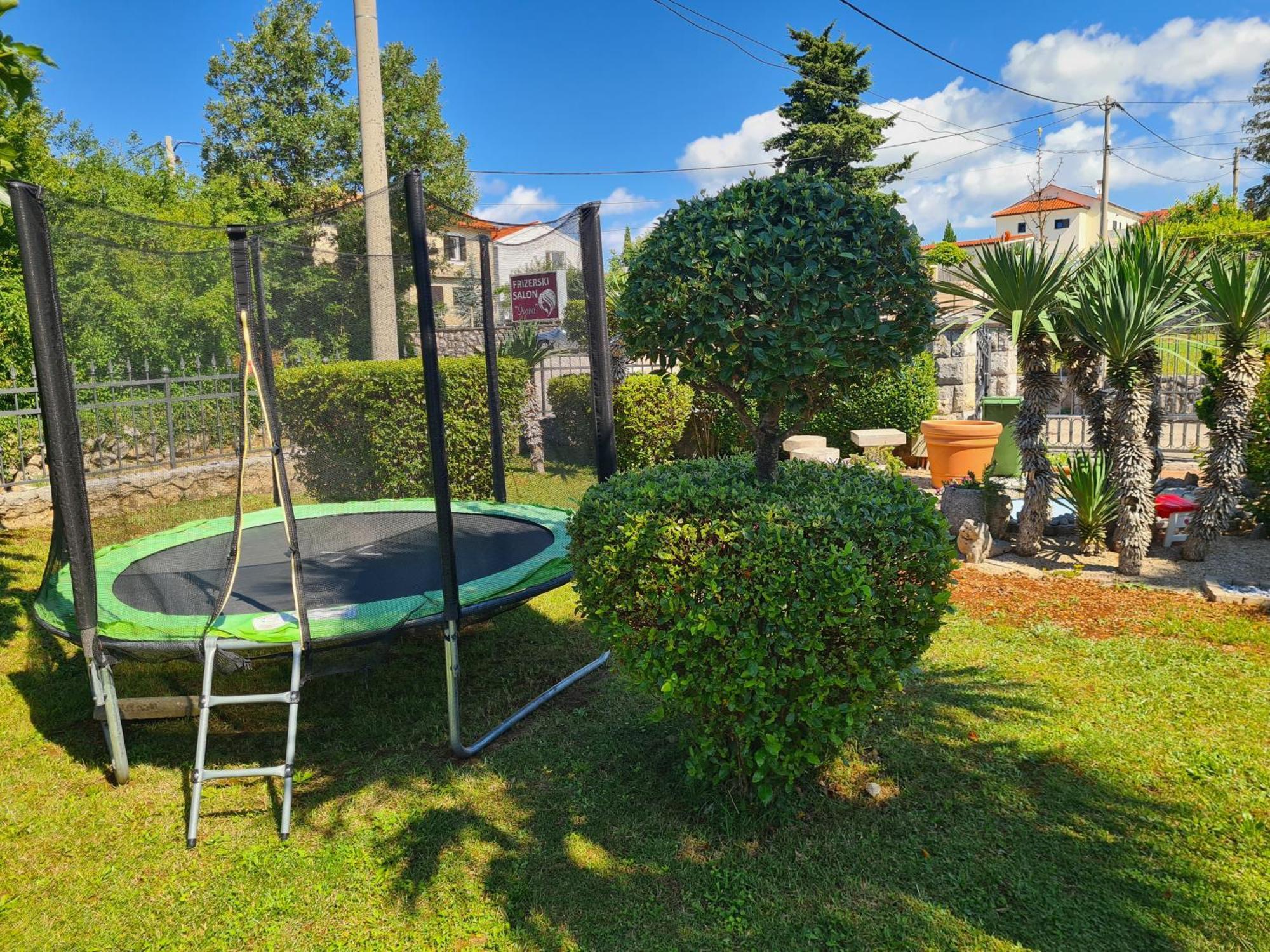 Apartment Marangunija Malinska Exteriér fotografie